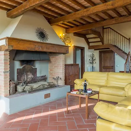 Villa Casale Brolio 12&2, Emma Cortona